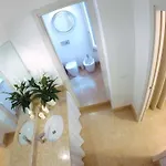 Aparthotel Academia 3*