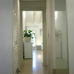 Academia Aparthotel 3*