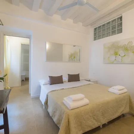 Apart Otel Academia 3*