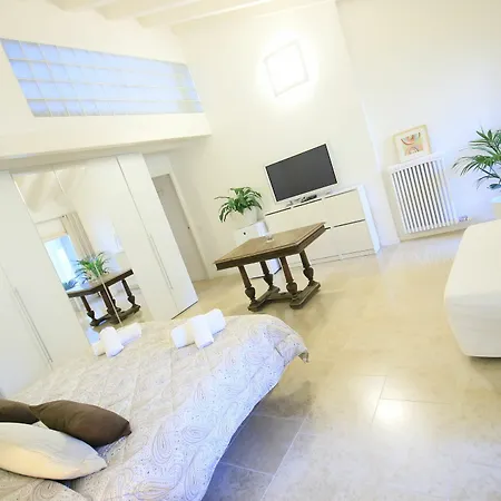 Academia 3* Бергамо