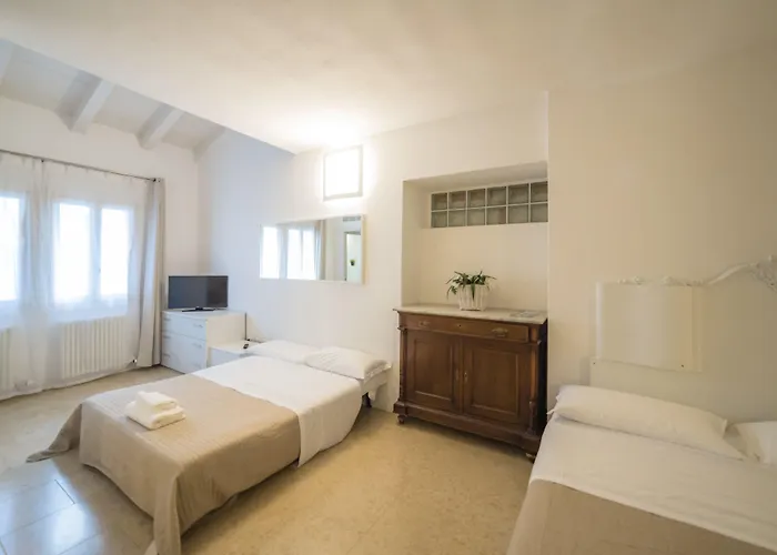 Apartmanhotel Academia 3*